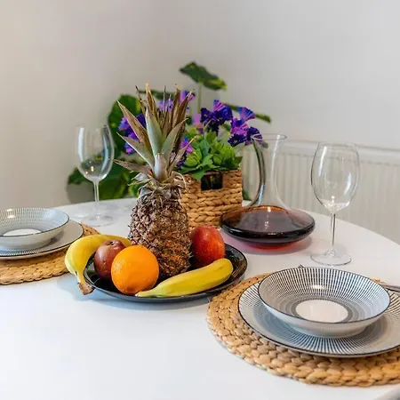 Apartment Luxury Town Center Suite, A1